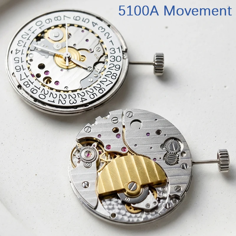

Механизм часов 5100A, механизм Pearl Servo, трехстрелочный, с одинарным календарем, полностью автоматический механический механизм, абсолютно новый.