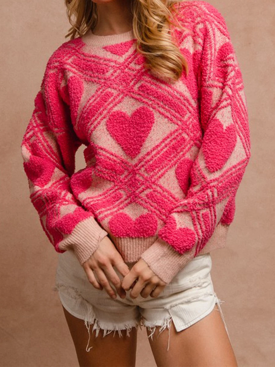 

Women s Cozy Knit Heart Pattern Sweater with Long Sleeves and Crew Neckline for Casual Winter Style