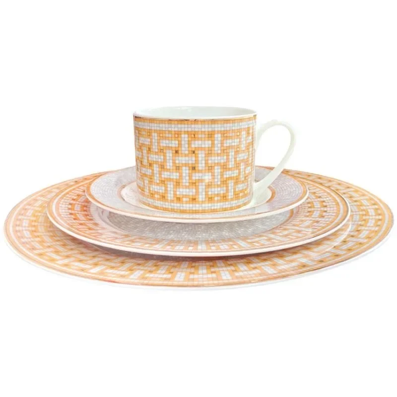 Bone China Porzellan teller h Kaffeetasse Geschirr Logo Mosaik Design Umriss Gold runde Form Steak platte Hochzeit Abendessen