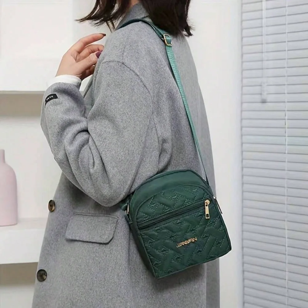 1. Bolso bandolera con diseño de rombos a la moda, monedero de material afelpado, conjunto a juego, bolso de hombro multifuncional con cremallera en forma de corazón y bordado, mini bolsa de almacenamiento para auriculares de felpa, regalo para el Día de la Madre, bolso de mano informal para mujer, bolso para teléfono de varias capas