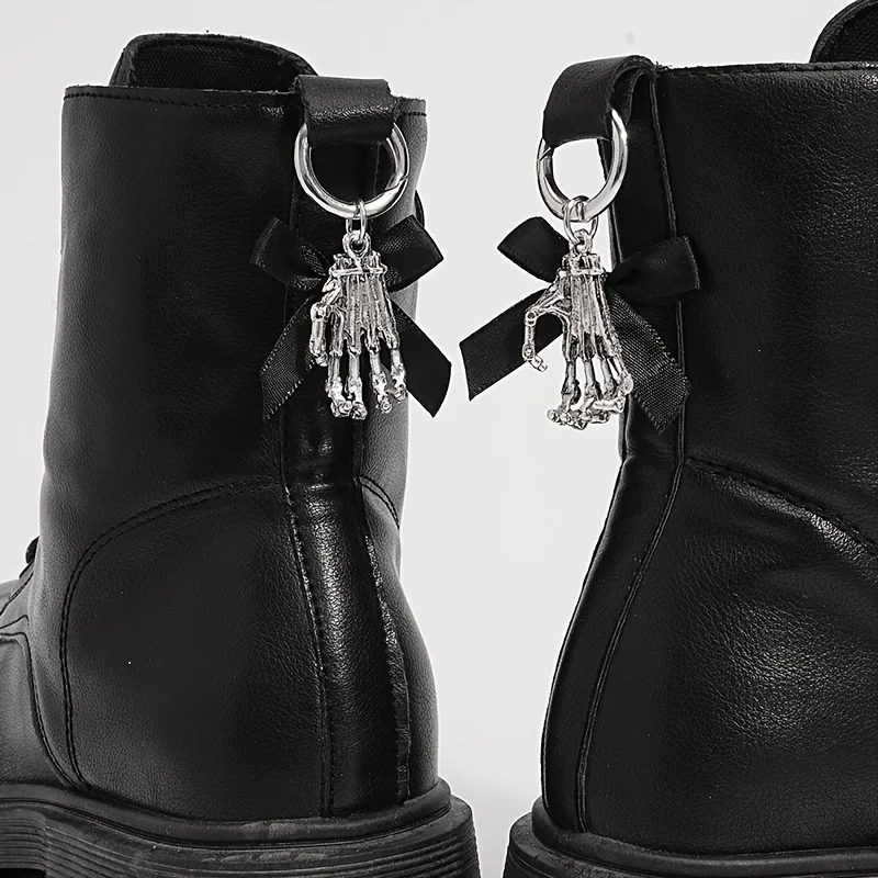 2 Pieces Dark Gothic Style Skull Hand and Bow Shoe Charms, Suitable for Daily Wear, Halloween and Party Gifting
