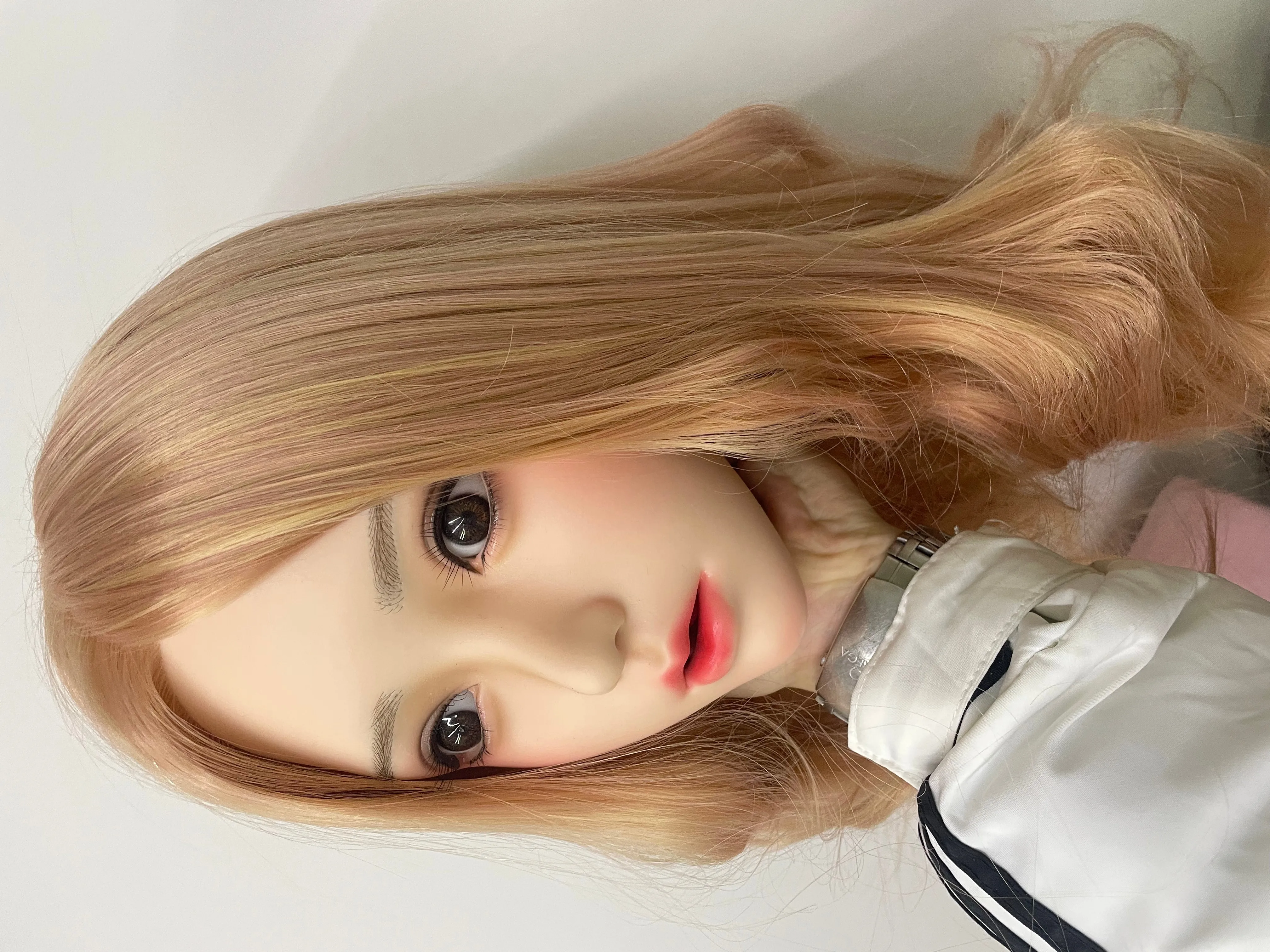 Testa del modello con display in silicone, giocattolo per adulti maschi, tecnologia di trapianto di veri capelli e sopracciglia, può abbinare ai diversi corpi