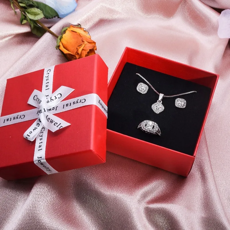 

1pc Jewelry Set Banquet Wind Ring Necklace Earrings Valentine's Day Qixi Gift Box Filled with Star Jewelry Plata De Ley 925 2025