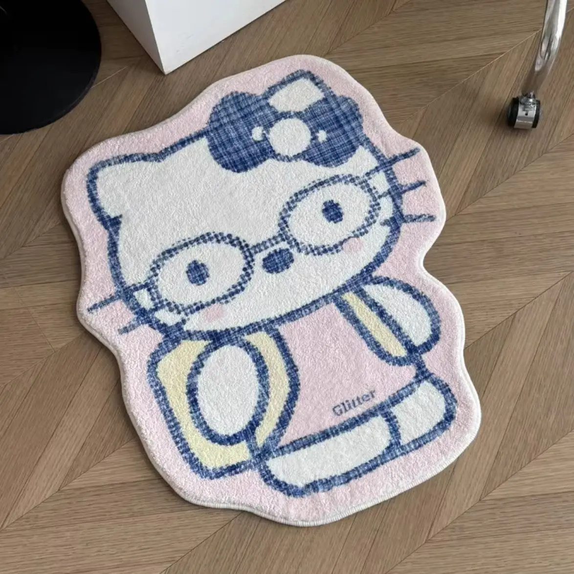 

Kawaii Hello Kitty Carpet Cashmere Cute Girl Bedroom Cartoon Floor Mat Living Room Bedside Carpet Non-slip Mat Home Decoration