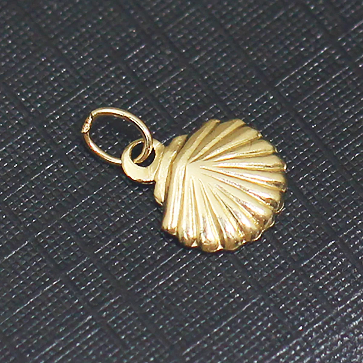 

Beadsnice Pendants Gold Filled Sea Shell Necklace 14K Charms