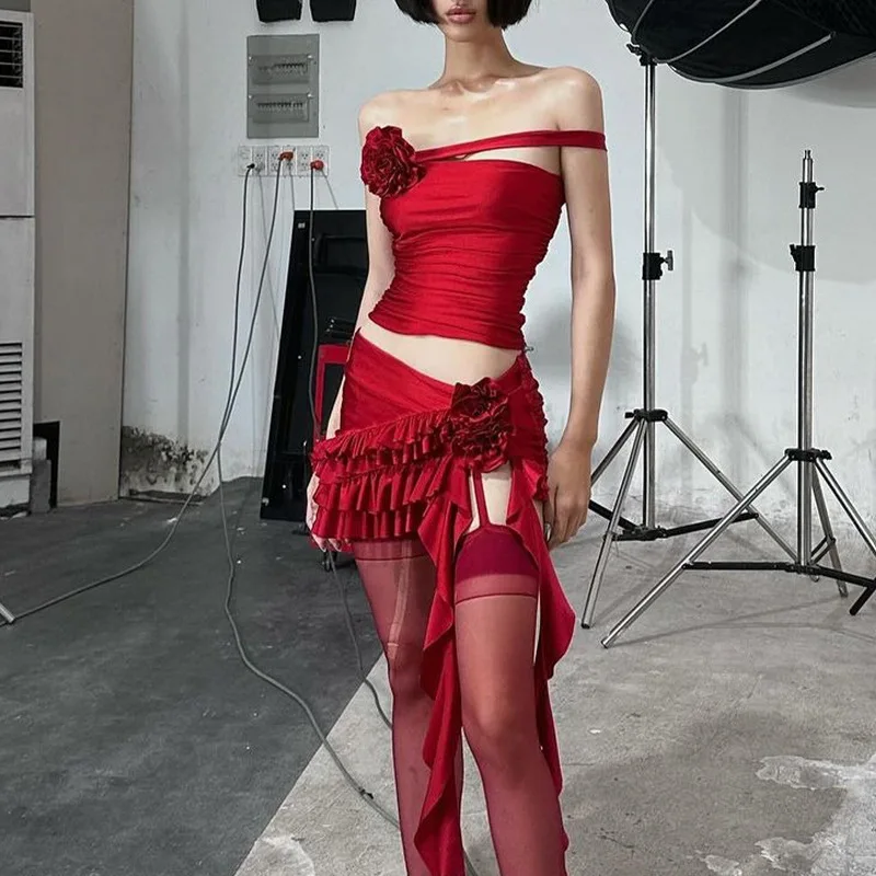 Hot Sexy Red Party Skirt Set 2024 Spring New Women's Fashion Sexy Pure Sweet and Spicy Style Slim Fit Flower Top Wrapped Hip