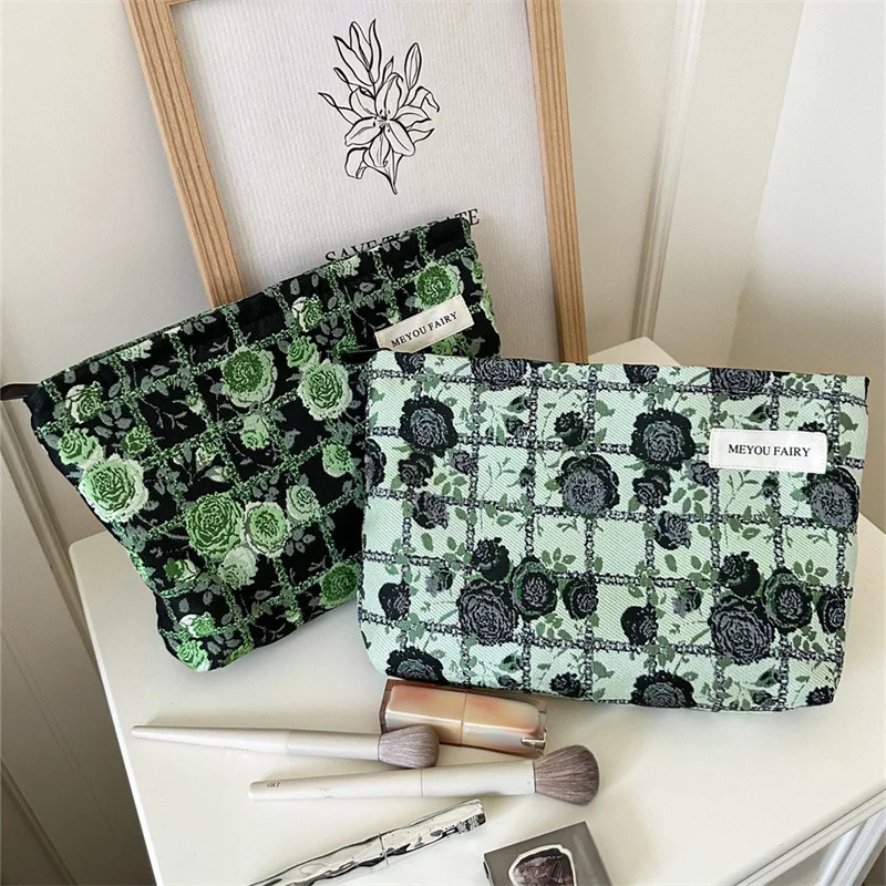 Tartan Rose Jacquard Canvas Makeup Bag Dark Green Large Capacity Toiletry Pouch Zipper Travel Storage Organizer for Women