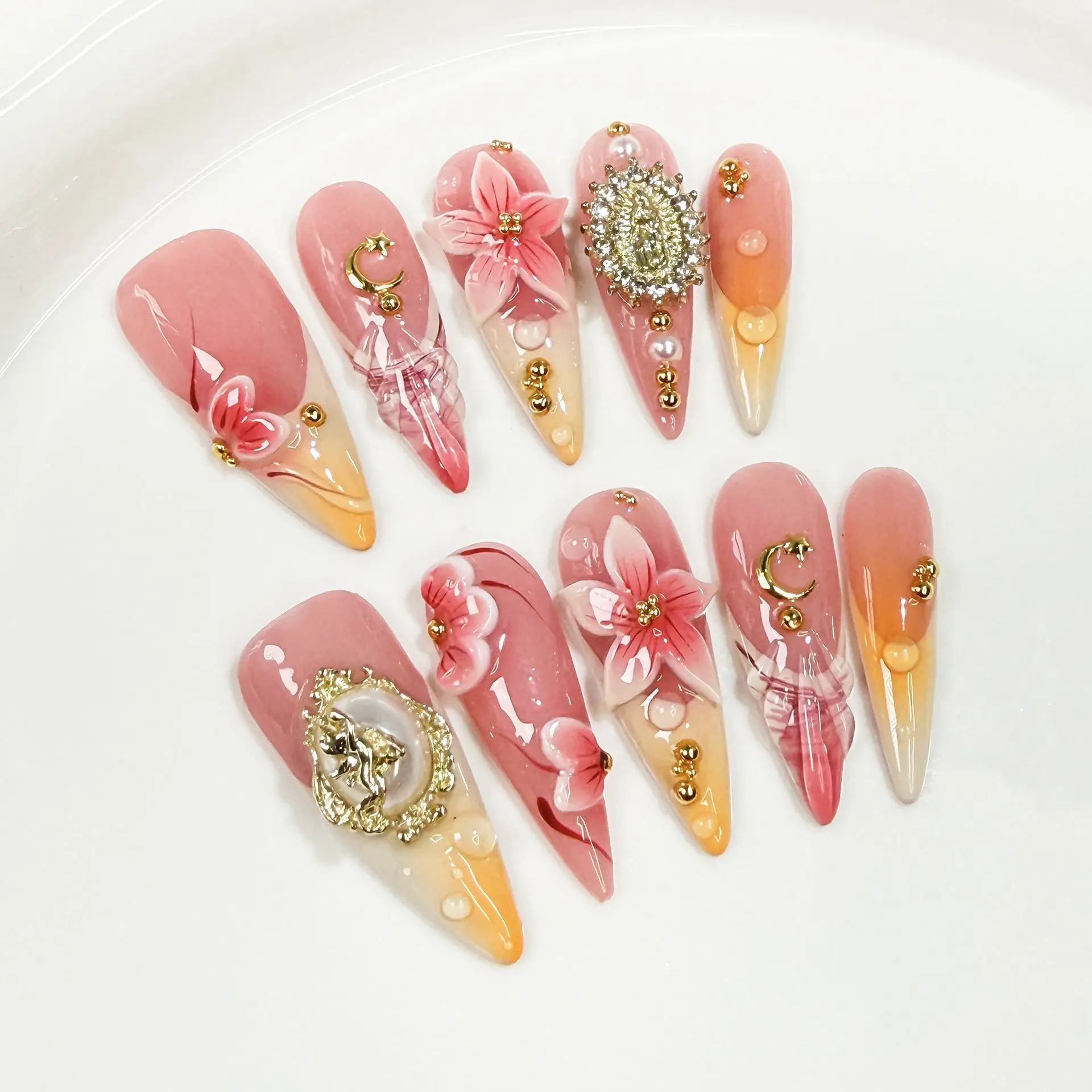 10 faux ongles rétro à motif floral, longs, en forme de stiletto, faits à la main, à presser, avec strass dorés, style français, en forme d'amande, pour nail art