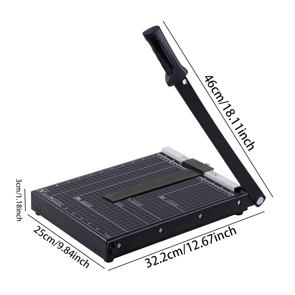 قطعة واحدة من قاطعة الورق الاحترافية مقاس A4 باللون الأسود مع قاعدة معدنية شديدة التحمل لقطع البطاقات والصور والحرف اليدوية.