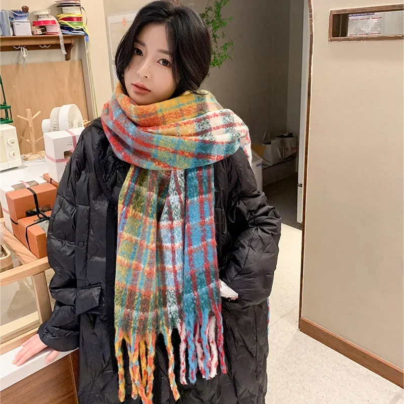 

2024 New Vintage Color Plaid Scarf, Fashionable and Versatile Shawl, Thickened Warm Autumn and Winter Women's Scarf