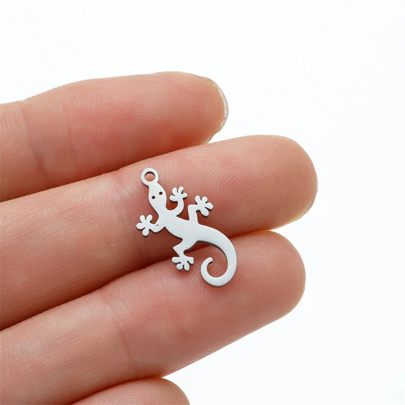 5Pcs/Lot Stainless Steel Lizard Diy Dangle Charm For Girl Fashion Gecko Cocktail Necklace Pendant Women Wedding Jewelry Trinket