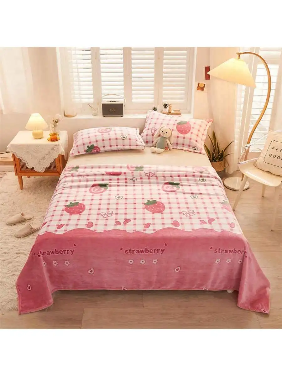 Strawberry Pink Patterned Polyester Fiber Modern Style Rectangular Blanket Suitable For Living Room Sofa Home Use