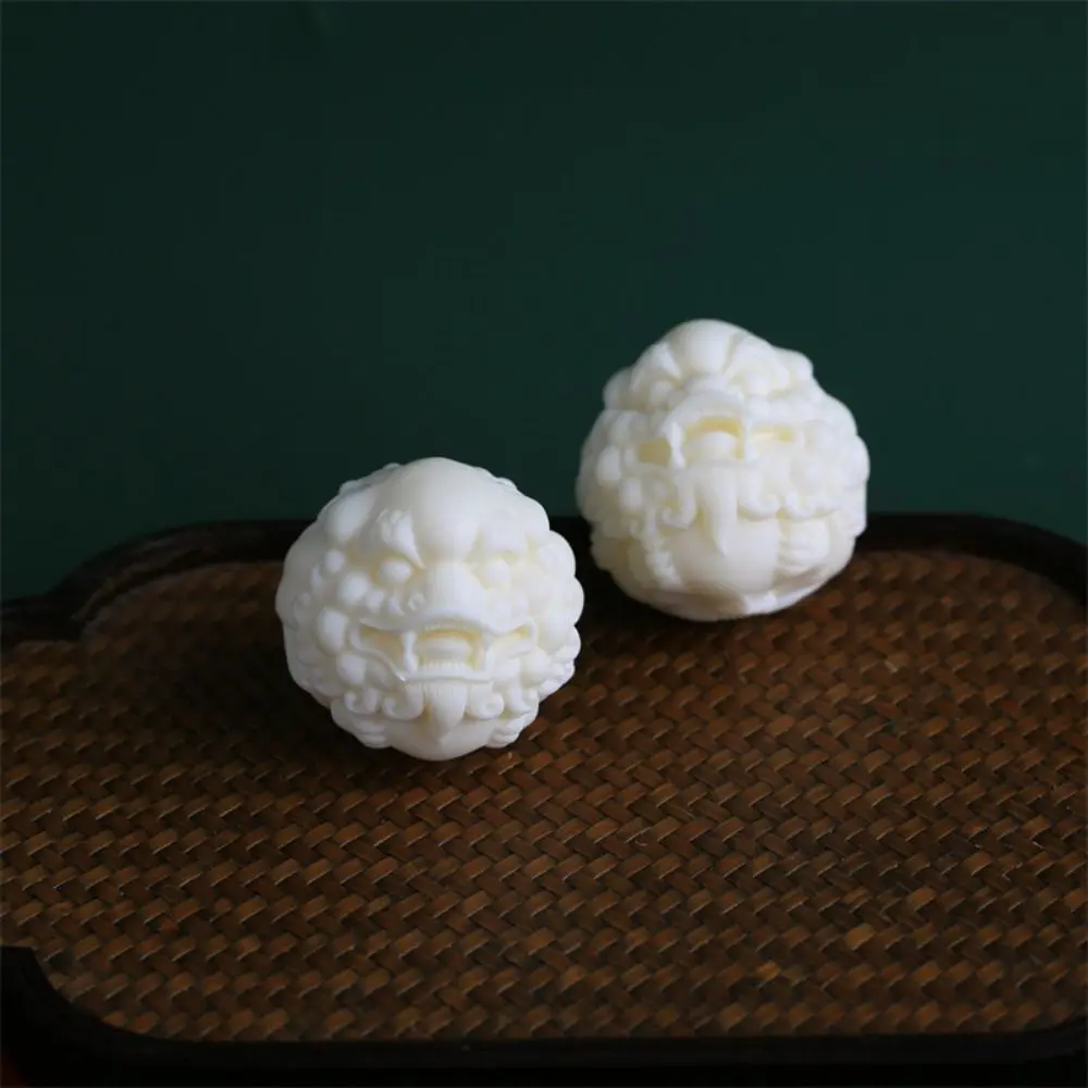 Miniatures Cute Pixiu Handballs Hand-Carved Solid Lion Head Handballs Hand Massage Solid Fitness Balls Health Ball