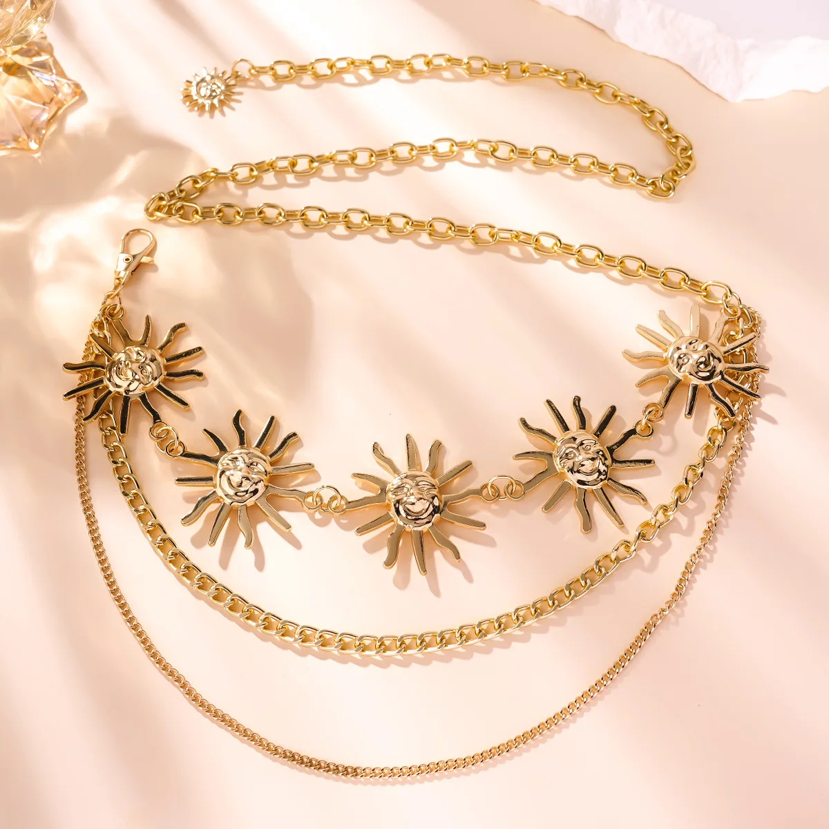 European and American vintage metal sunflower waist chain pendant, multi-layer high-end chain dress belt accessory