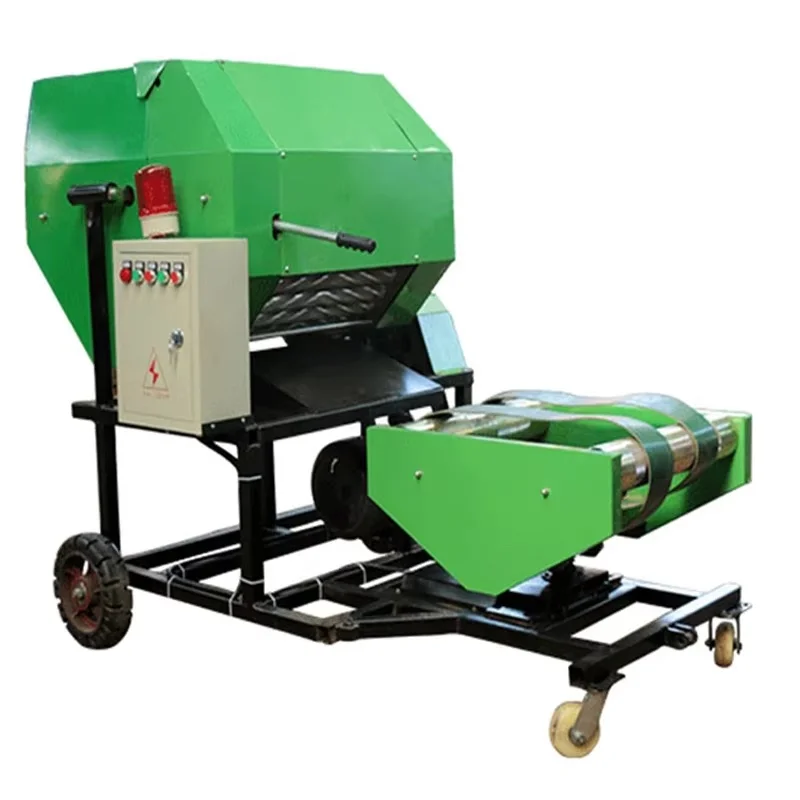 Straw Crushing Baler/ Automatic Grass Crushing Packaging Machine/ Corn Straw and Grass Wrapper Machine with Tractor
