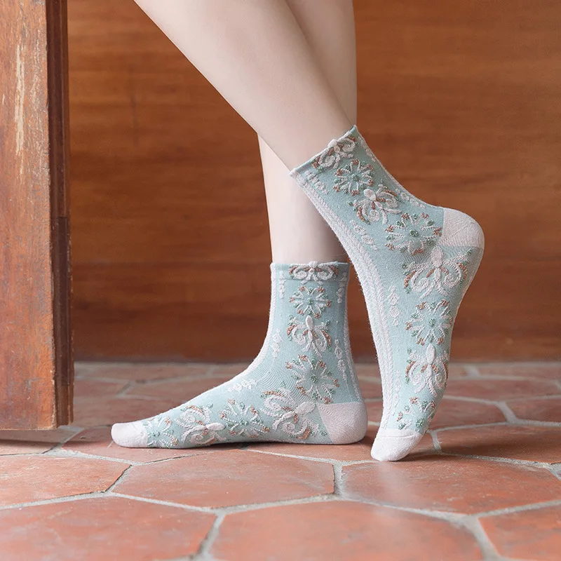 Women Socks Ethnic Harajuku Floral Embroidery Vintage Green Socks Japanese Fashion Lolita Kawaii Cute Girls Long Socks Women Sox