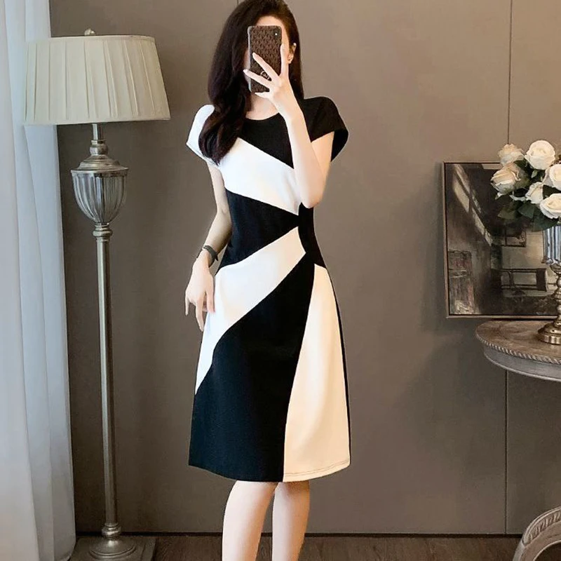 Fashion O-Neck Spliced All-match Color Short Sleeve Dress Women\'s Clothing 2024 Summer New Loose Commuter Elegant Dress