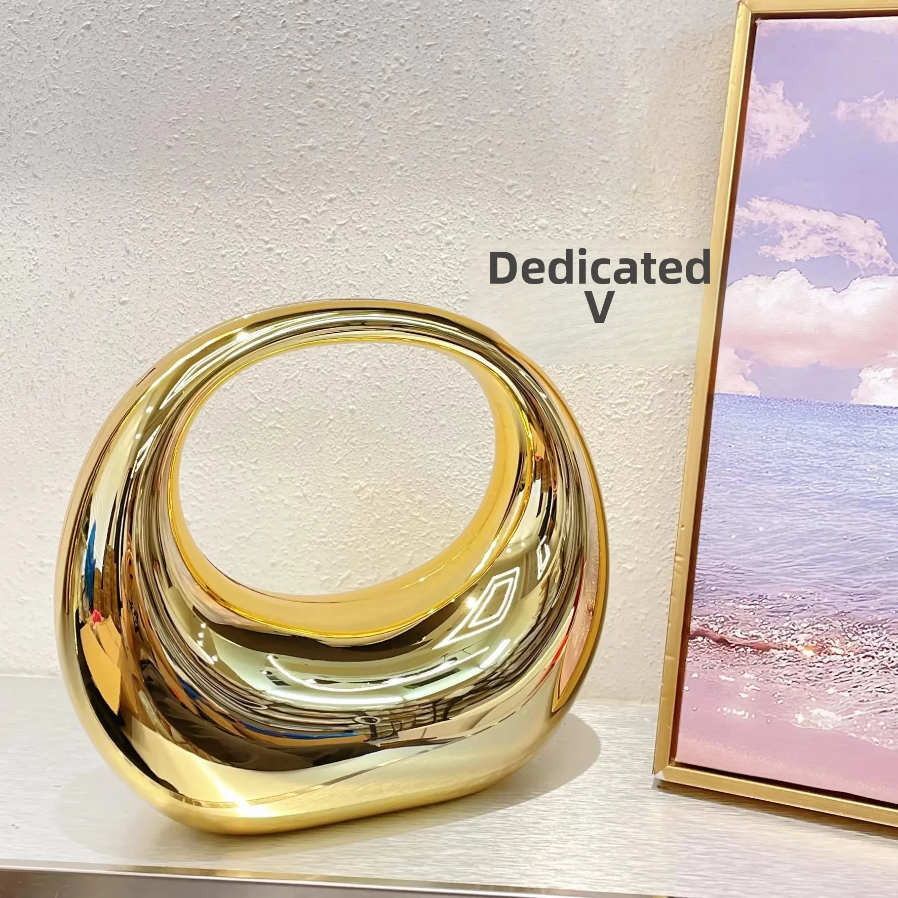 Transparent Acrylic Goose Egg Half Moon Cloud Crescent Box Handheld Toothpick Box Party Moon Clip Crossbody Bag