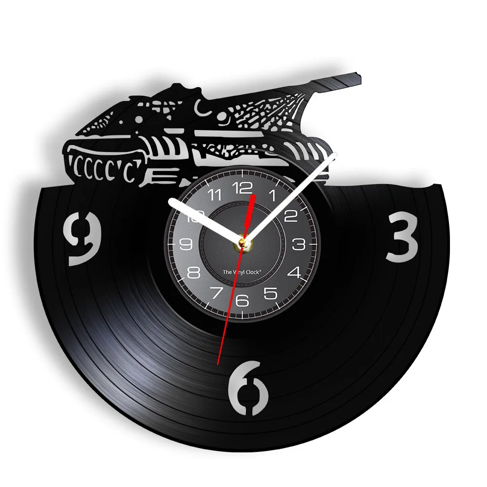 Main Battle Tank Wall Clock Military Battle Tank Vinyl Record Wall Clock Tank War Target Wall Decor Gift for Military Personnel