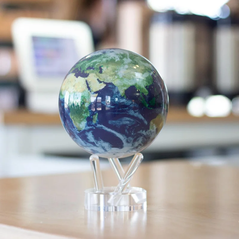 Globe Earth with Clouds 4.5