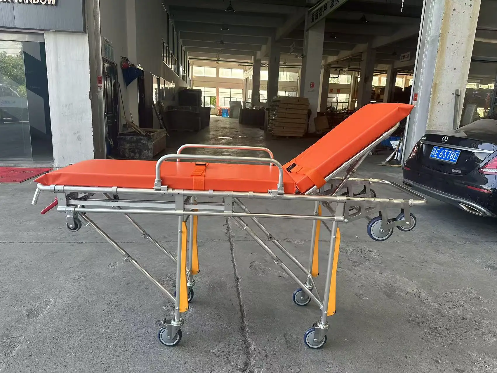 BT-TA002 Automatic Height Adjustment Aluminum Ambulance Emergency Rescue Equipment Transport Stretcher Trolley Cart - view 5