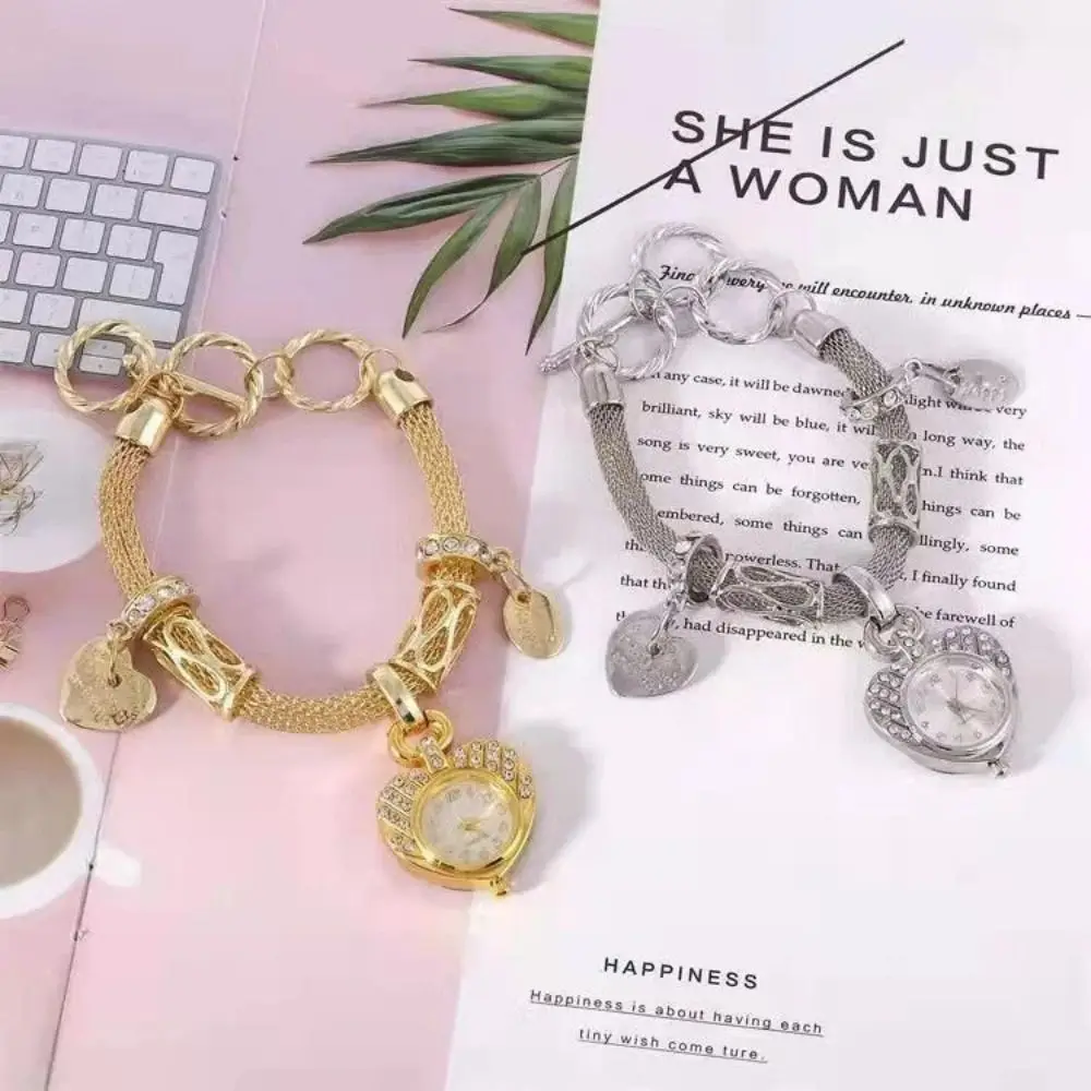 الفولاذ المقاوم للصدأ / سبائك القلب سوار المعصم ووتش الذهب / الفضة الإسورة الفرقة السيدات ووتش حزام قابل للتعديل الأزياء والمجوهرات