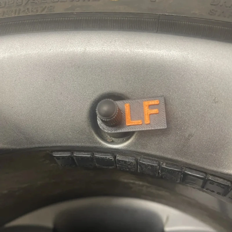 4Pcs Reusable Tire Position Marking Tags LF LR RF RR Label Auto Repair Locator Winter Tire Swap Car Tire Rotation Maintenance
