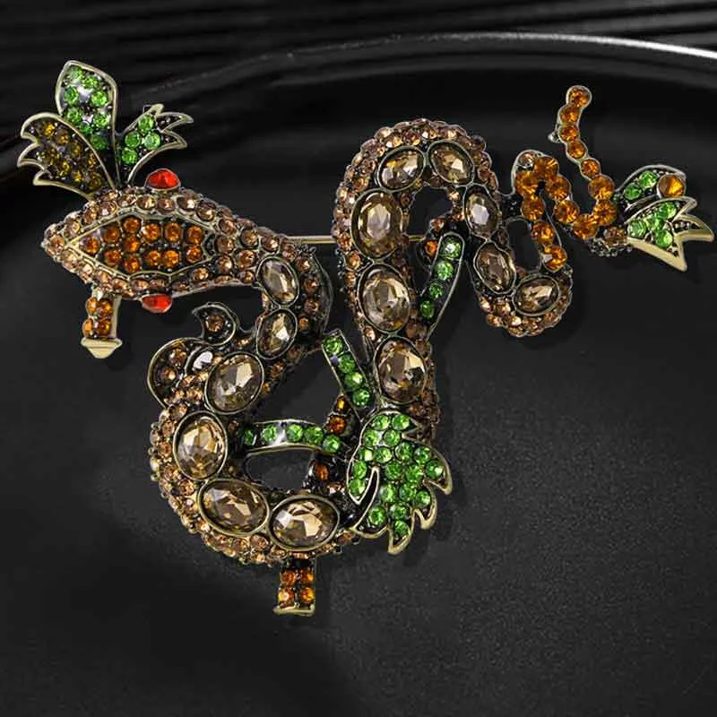 Luxury Snake Brooches for Women Shining Green Rhinestone Reptile Animal Party Office Brooch Pins Gifts