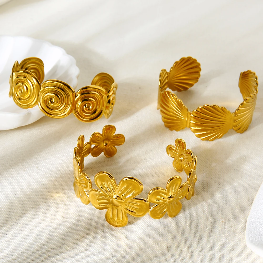 

Floral Shell Spiral Cuff Bracelet 18K Gold Plated Stainless Steel Open Bangle Minimalist Statement Bangle Jewelry for Women