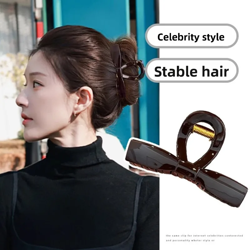 1 Stück Retro-Haarspange in Kaffeefarbe, große Haarspange, glänzende Haarspange mit Kunststoffring, schlichte und elegante Damen-Haarschmuck. – Detail 1