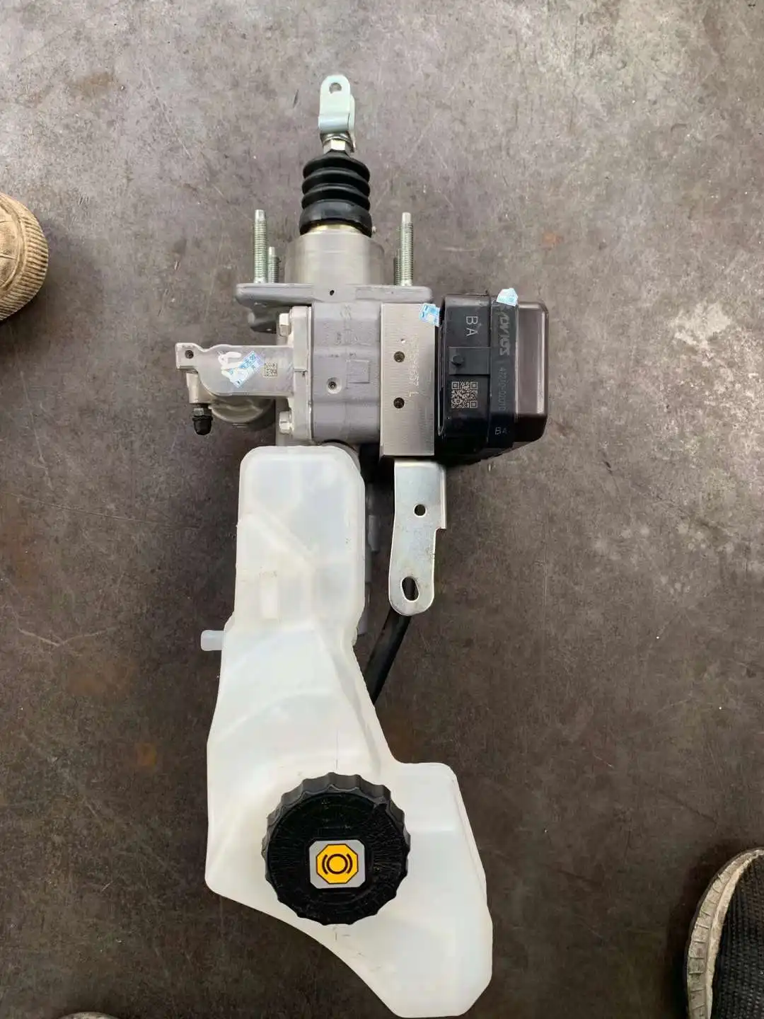 High Quality for Toyota Anti-lock Braking System ABS Pump New & Used Auto Parts Brake Actuator Assembly