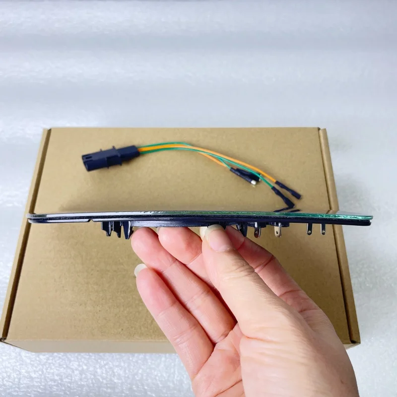 Car Wide Angle 4 Pins Heated Mirror Glass with Connector for BMW 5 E60 E61 (2003 04 05 06 07 08 09) 6 E63 E64 (04-10)