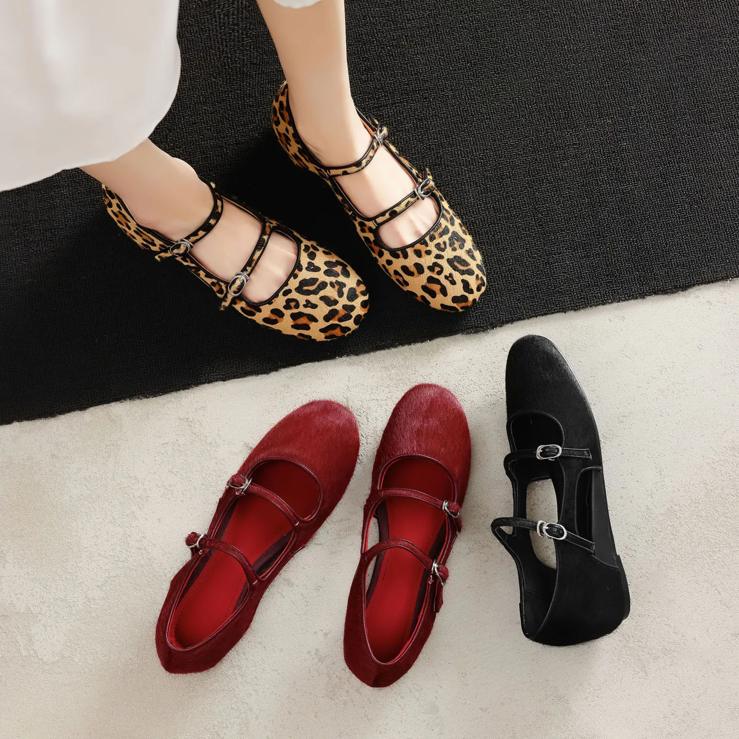 Sandalias de verano 2026 para mujer, de cuero natural, 22-25 cm, con pelo de caballo y piel de oveja, punta redonda, hebilla, diseño hueco, zapatos de mujer a la moda.
