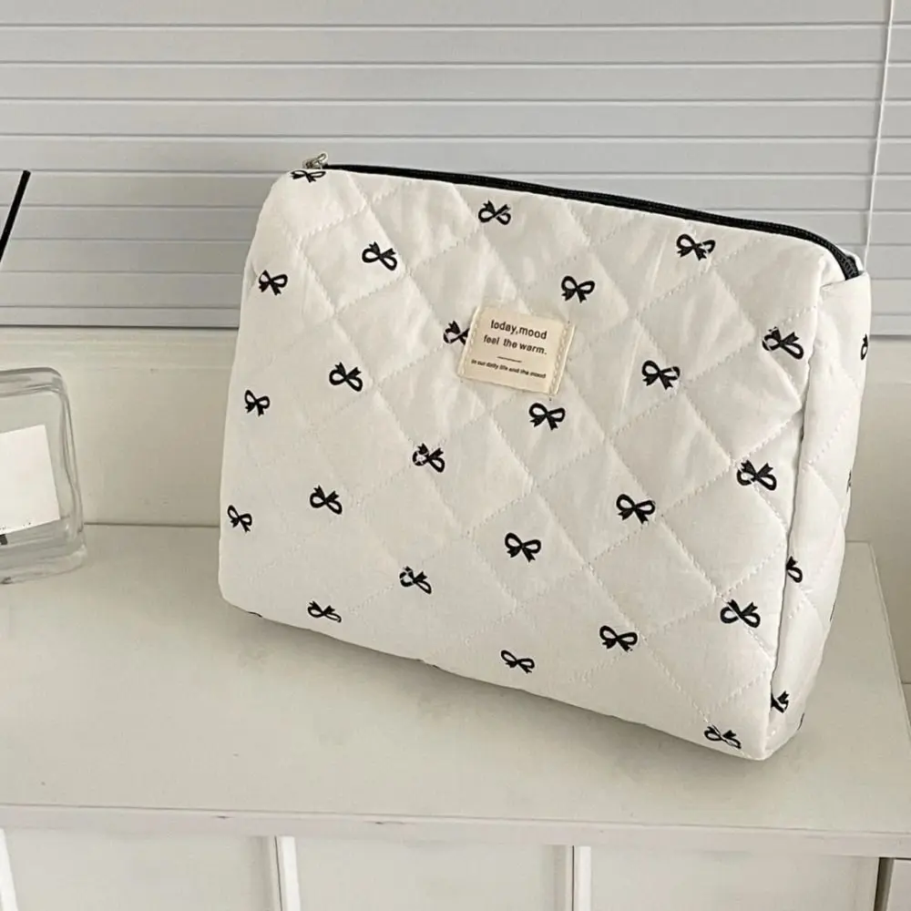 Borsa per cosmetici portatile da donna con fiocco blu Borsa da viaggio di grande capacità Borsa portaoggetti Astuccio per matite Borse per il lavaggio con cerniera Regali