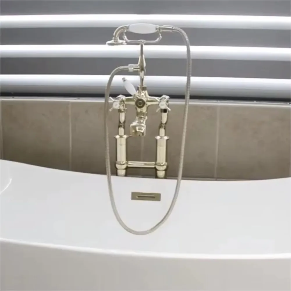 

Элитный отдельностоящий смеситель для душа и ванны в стиле телефонной трубки с двумя ручками, полированная хромированная отделка, для ванных комнат