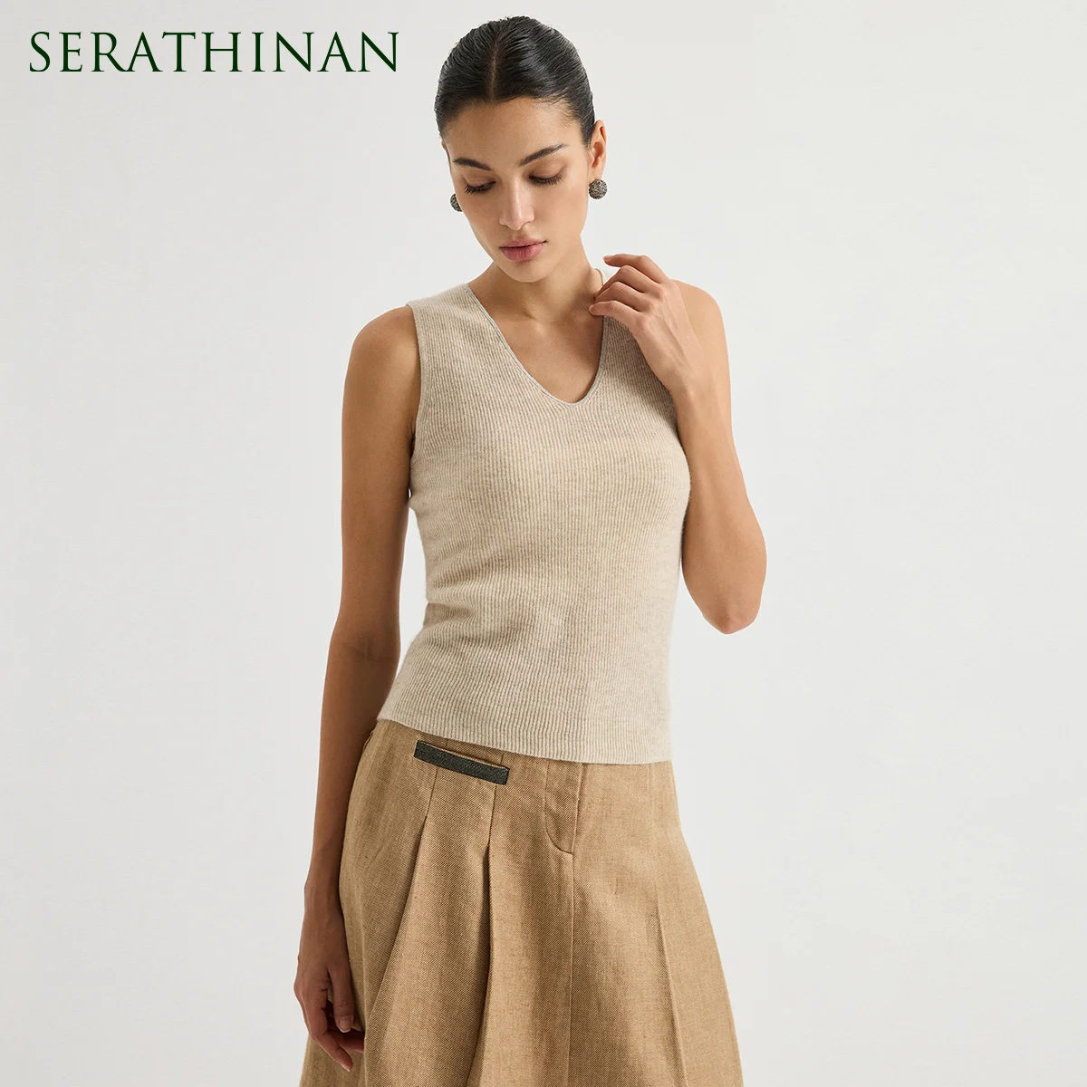 BL3621706 Women's V-Neck Cashmere Ribbed Knit Sleeveless Top Chain Neckline Trim Fitted Quiet Luxury Old Money Early Autumn