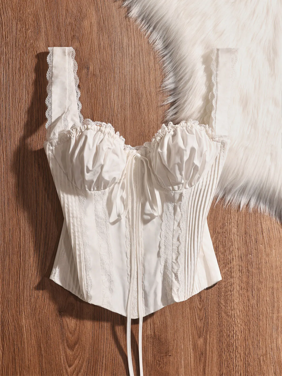 

Decorative Knot ort Crop Top Women's Svel Vest Lace Trim Design Slim Fit Beautiful Ba Strapl Summer Top