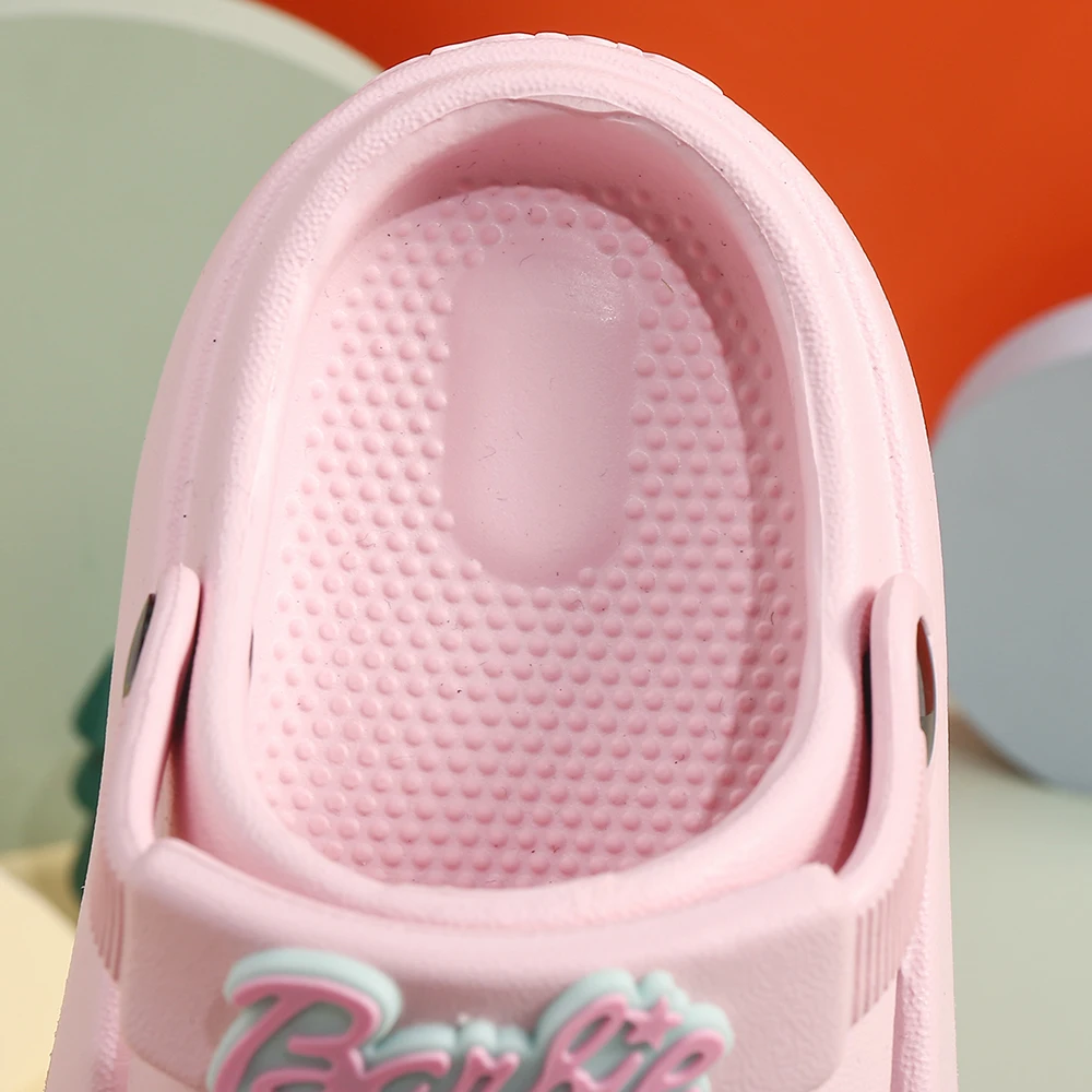 Sandalias de verano para niños, zapatos con agujeros, zapatillas suaves antideslizantes, bonito lazo, diseño DIY, sandalias Baotou de baño para niñas