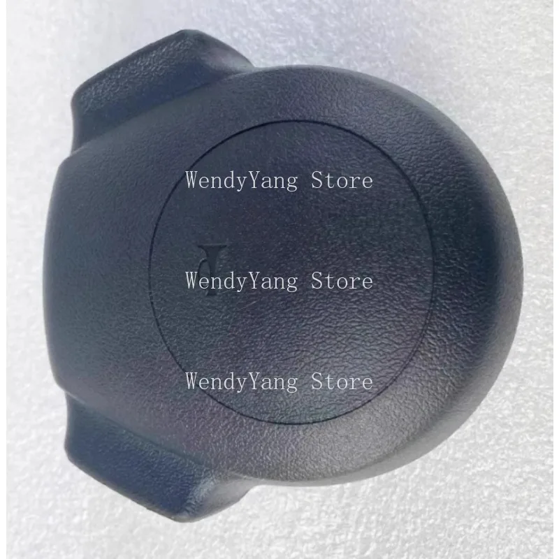 Suitable for 45121-12472-71 Forklift Accessories 8FB15/8FD10-30 Horn Cover Horn Button