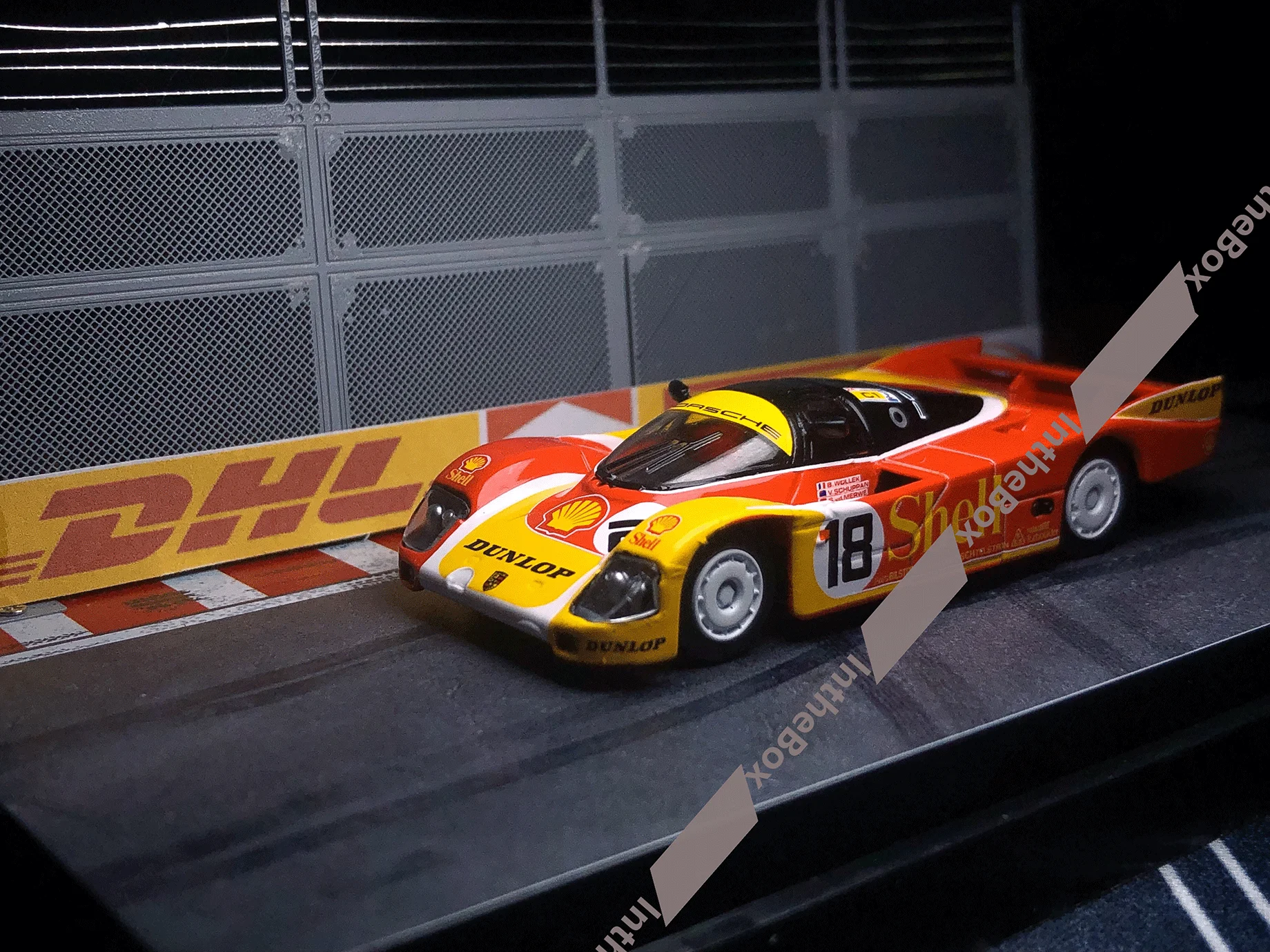 Sparky 1/64 Shell 962 C #17 / #18 Set Diecast Model Car Collection Limited Edition Hobby Toys