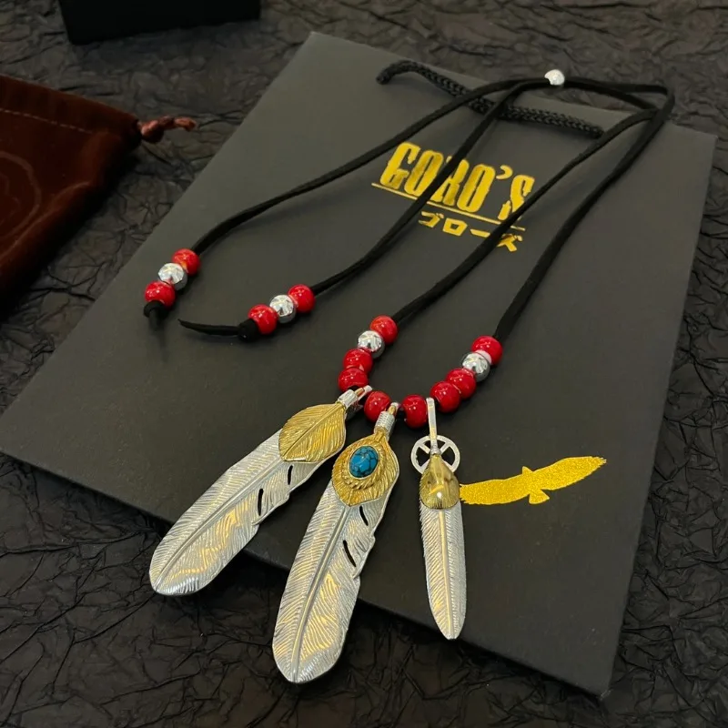 

Japan Tide Takahashi Goros Vintage Turquoise Inlaid Gold Edge Three Feather Pendant Glass Black Leather Rope Necklace Versatile