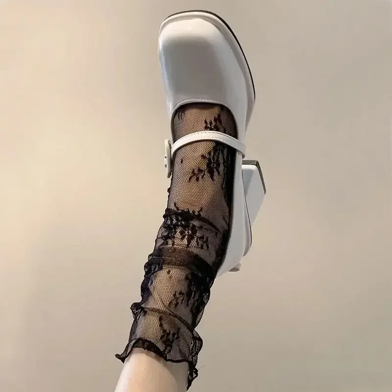 Women Summer Ultra Thin Floral Sexy Transparent Ice Glass Filament Long Tube Korean Lace Medium Tube Crystal Socks Lolita Socks