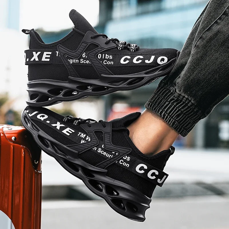 ציצים לגברים נעלי ספורט נשמו נעלי ספורט נשימות גברים גומי נעלי נשים משחקות חדשות בקיץ גברים