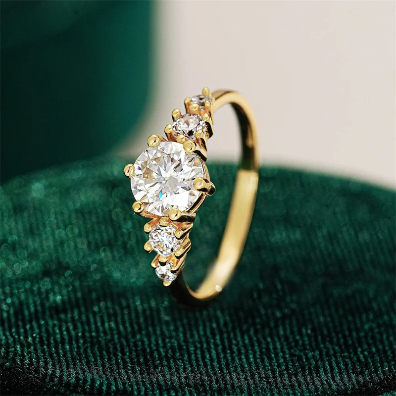

ZFSILVER 925 Silver Fashion Design Luxury Color D Moissanite Gold Round Ring For Charm Women Wedding Party Jewelry Gift KM192HJ
