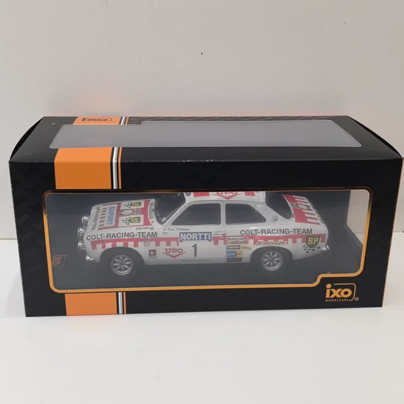 Difetto di vernice IXO 1/18 ESCORT MK I RS 1600 # 1 1974 Modello di auto di simulazione in lega Collezione statica Decorato Regali di festa Giocattoli