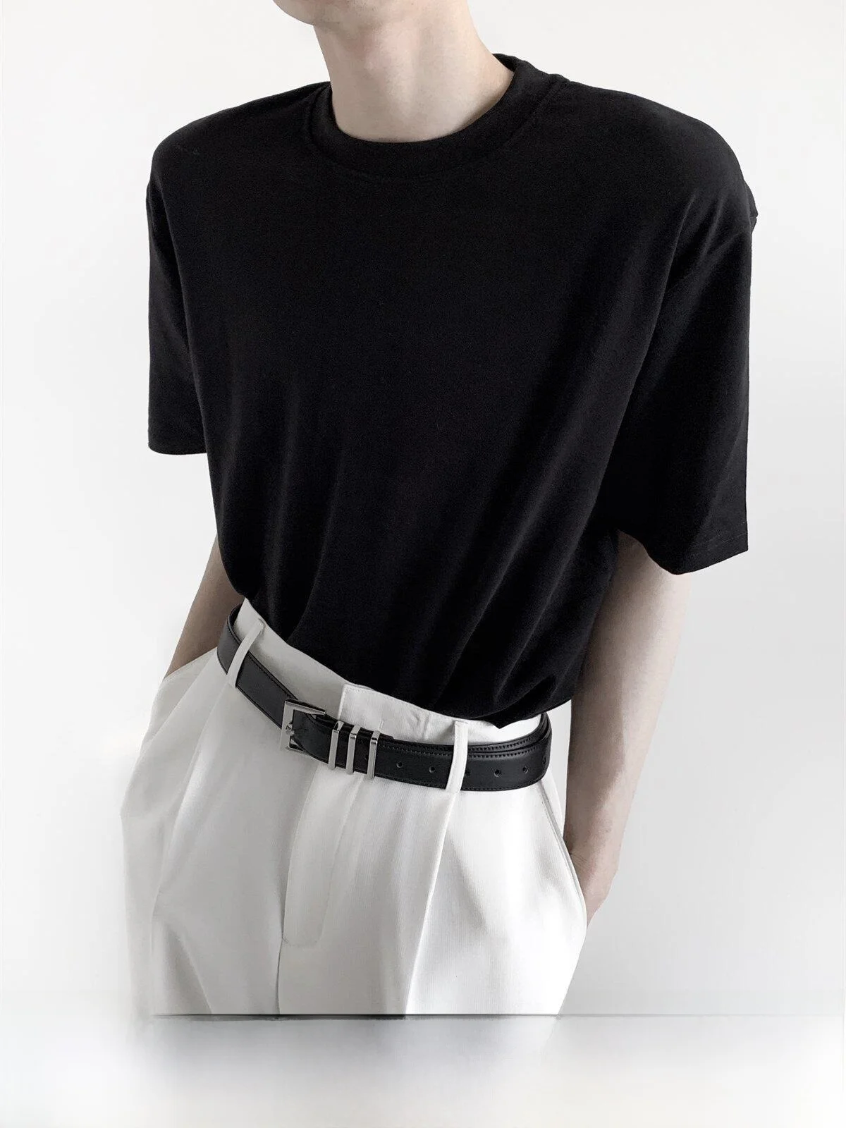 Loose Fit Men's Short Sleeve T-Shirt Pure Color Cotton Casual Basic Style Summer Inner Wear Black Versatile Comfortable T-Shirt