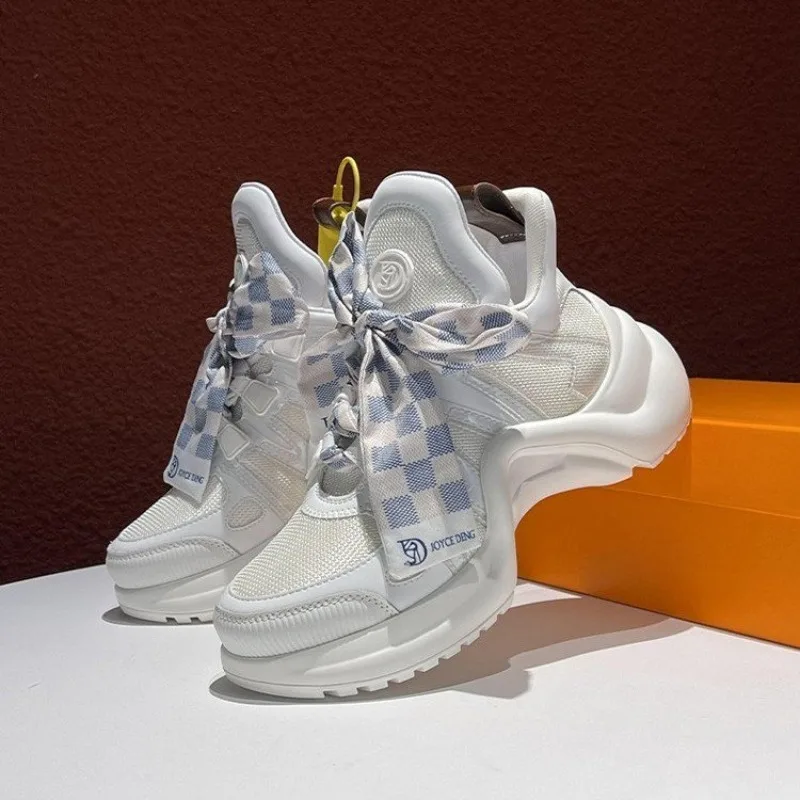 

Fashionable Color Blocked Breathable Casual Sports Shoes Arched Thick Sole Dad Shoes Comfortable Height Increasing Women's Shoes