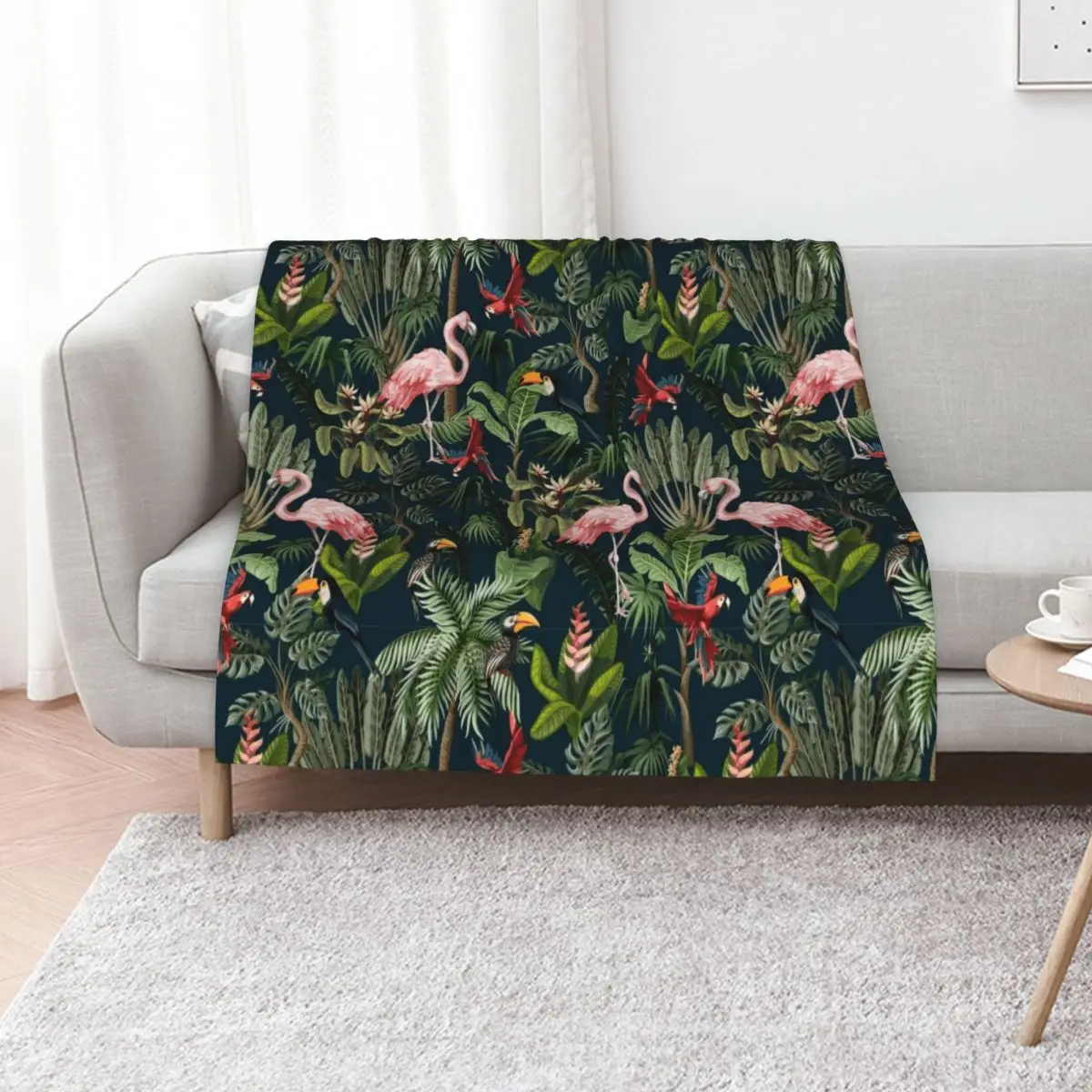 Jungle pattern with toucan, flamingo and parrot Throw Blanket Decorative Sofa for sofa Camping Flannels Sleeping Bag Blankets