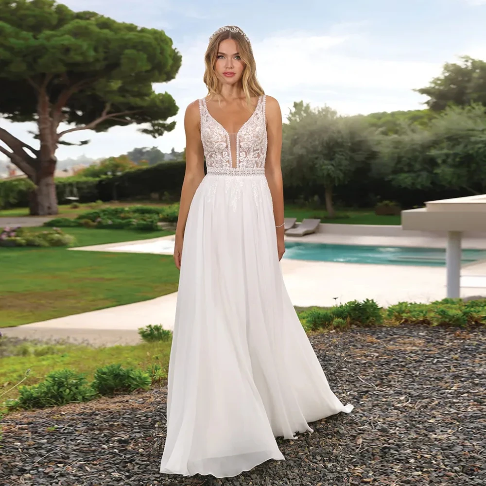 Charming V Neck Ivory Wedding Dresses for Princess 2024 Summer Soft Chiffon Bridal Gowns with Lace New Sleeveless Vestido De