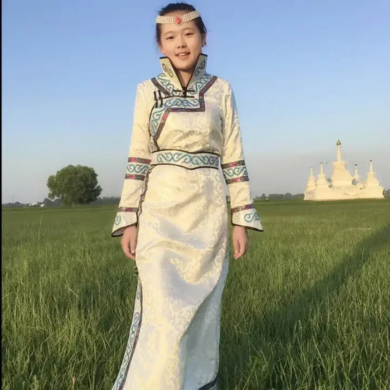 فستان منغوليا الصيني التقليدي لعام 2025 رداء نسائي عرقي عتيق لربيع المراعي والرقص #2